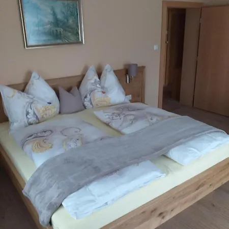 Ferienwohnung-nassfeld-haus Umschaden Lejlighed Tröpolach