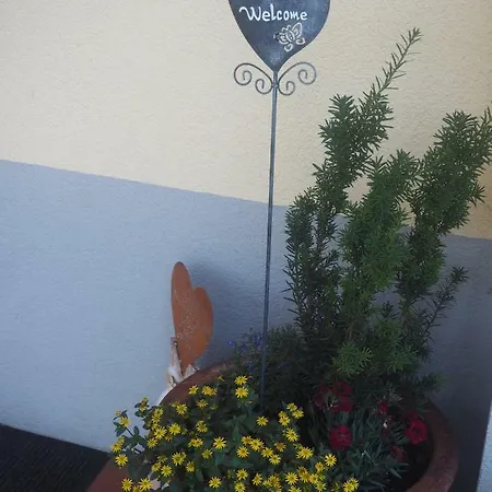 Ferienwohnung-nassfeld-haus Umschaden Lejlighed *