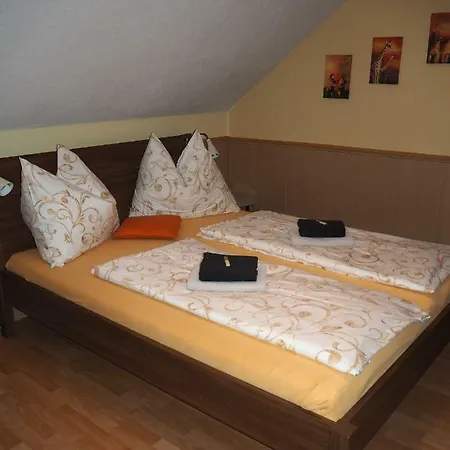 Ferienwohnung-nassfeld-haus Umschaden * 特洛普拉赫