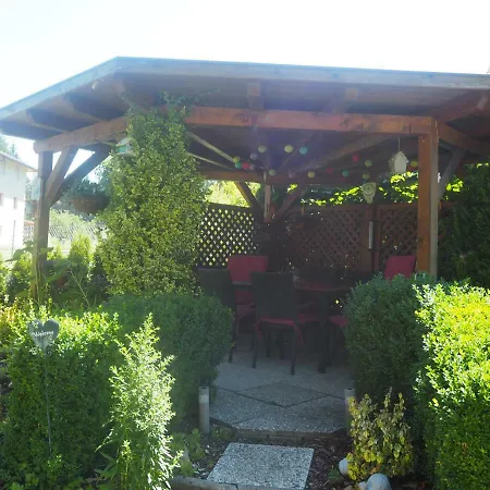 Ferienwohnung-nassfeld-haus Umschaden * Tröpolach