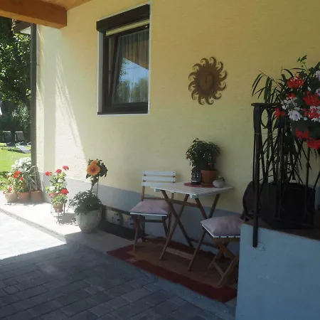 Apartment Ferienwohnung-nassfeld-haus Umschaden *