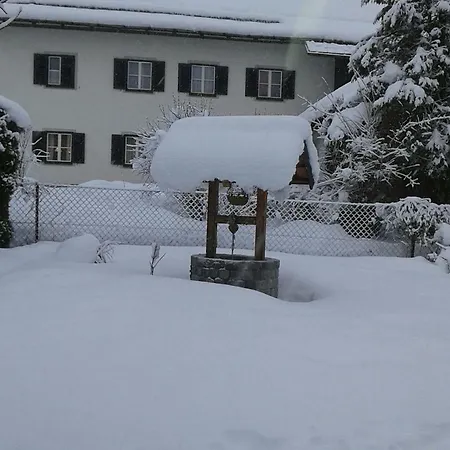 Ferienwohnung-nassfeld-haus Umschaden Apartment *